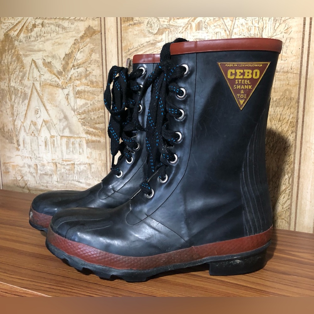 Vintage CEBO Steele Shank & Toe Rubber Boots •Size 9 •VGUC